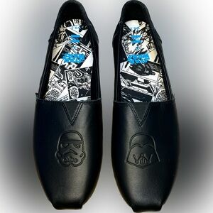 Rare Tom’s Darth Vader size 8.5